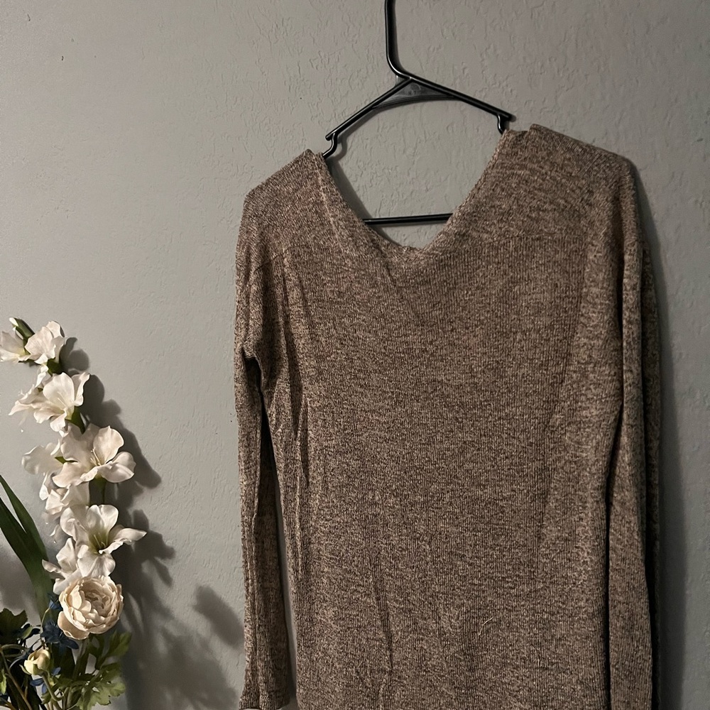 Light Brown Top - Picture 3 of 4